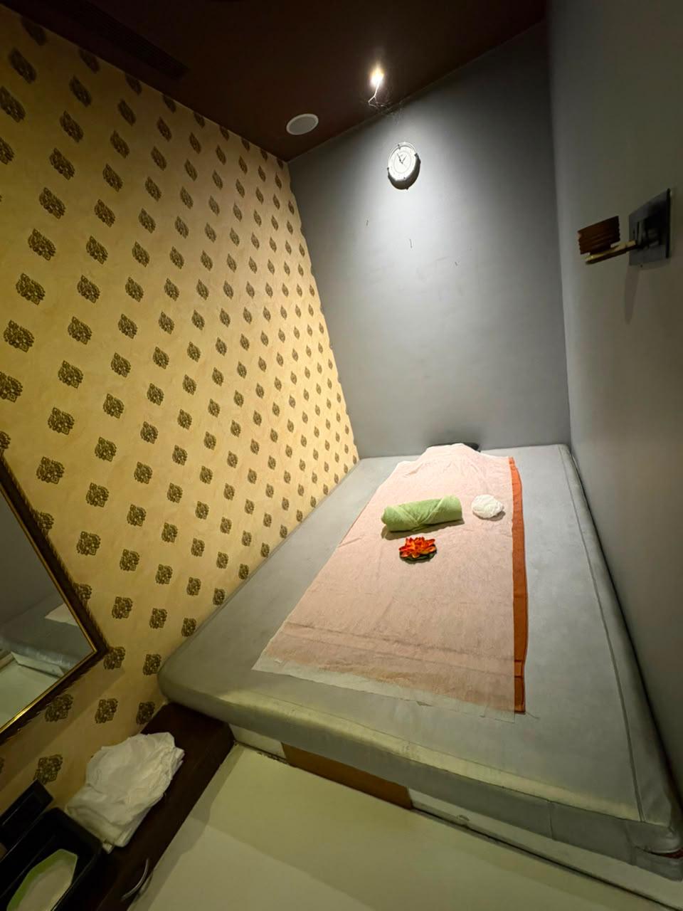 Spa Interior 6
